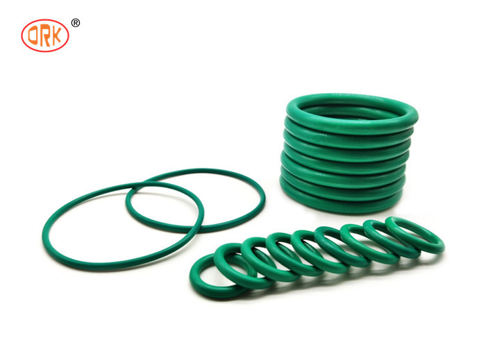 70 ShoreA Green FKM O Ring for Automotive Industry With Oil Resistance